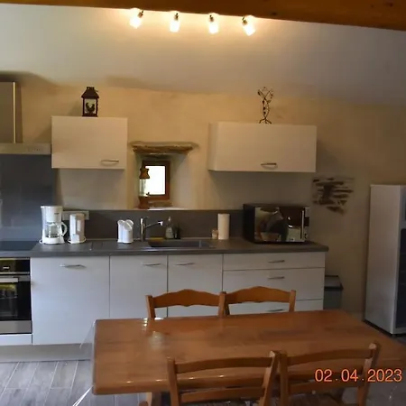Maison De Village